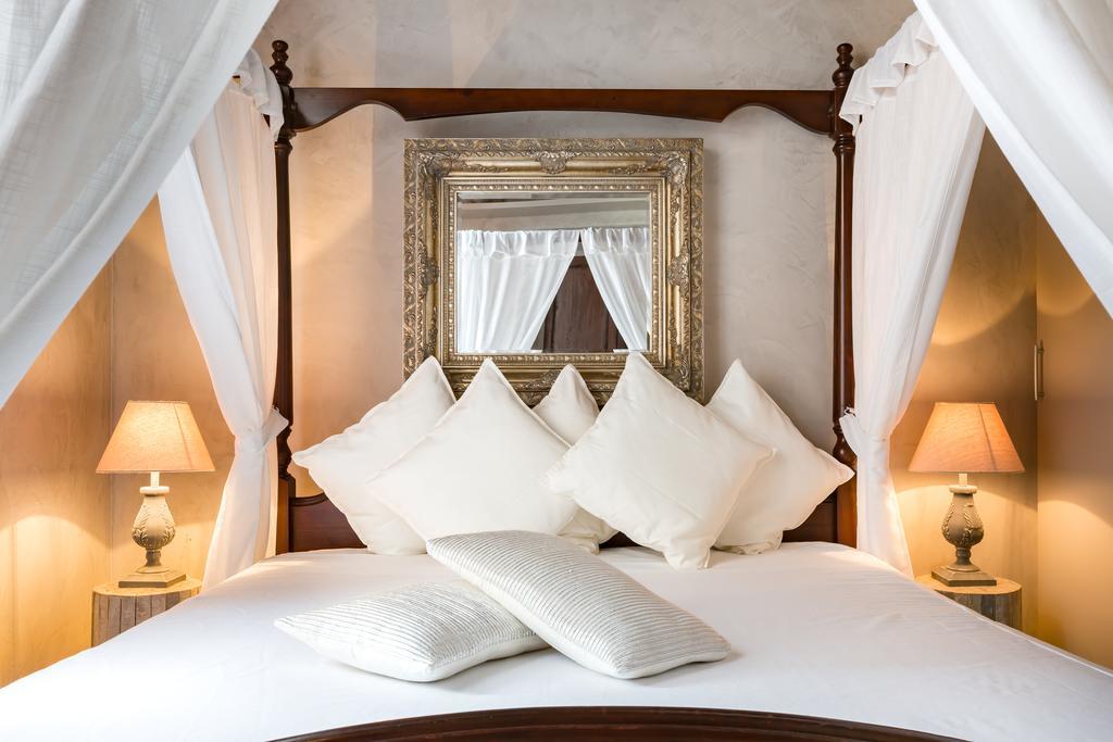 רומא Colosseo Luxury Apartment מראה חיצוני תמונה